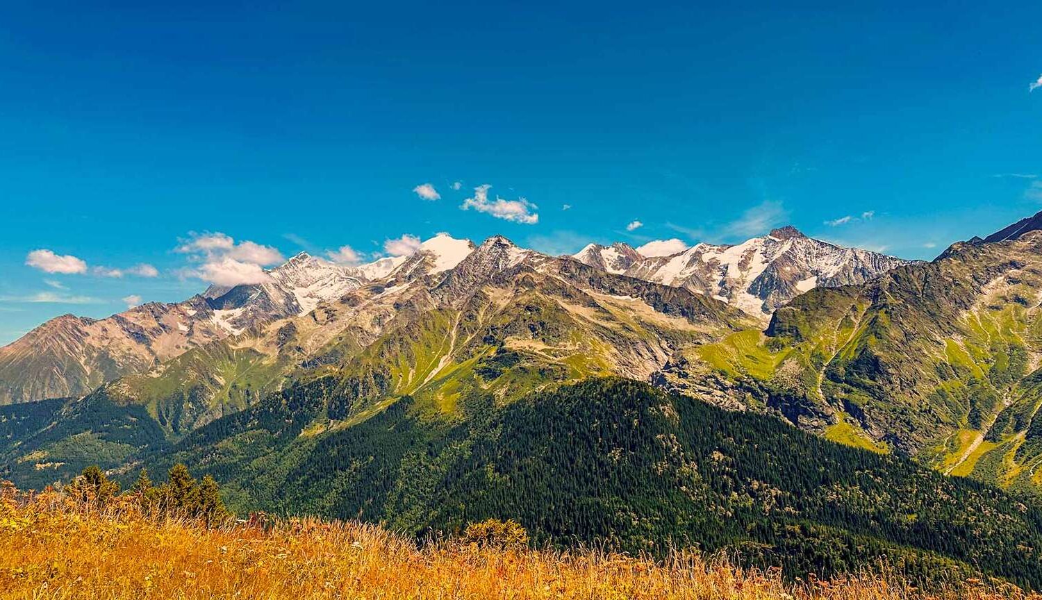 Fra toppen af col du Mont Joly på vores selvguidet vandreuge